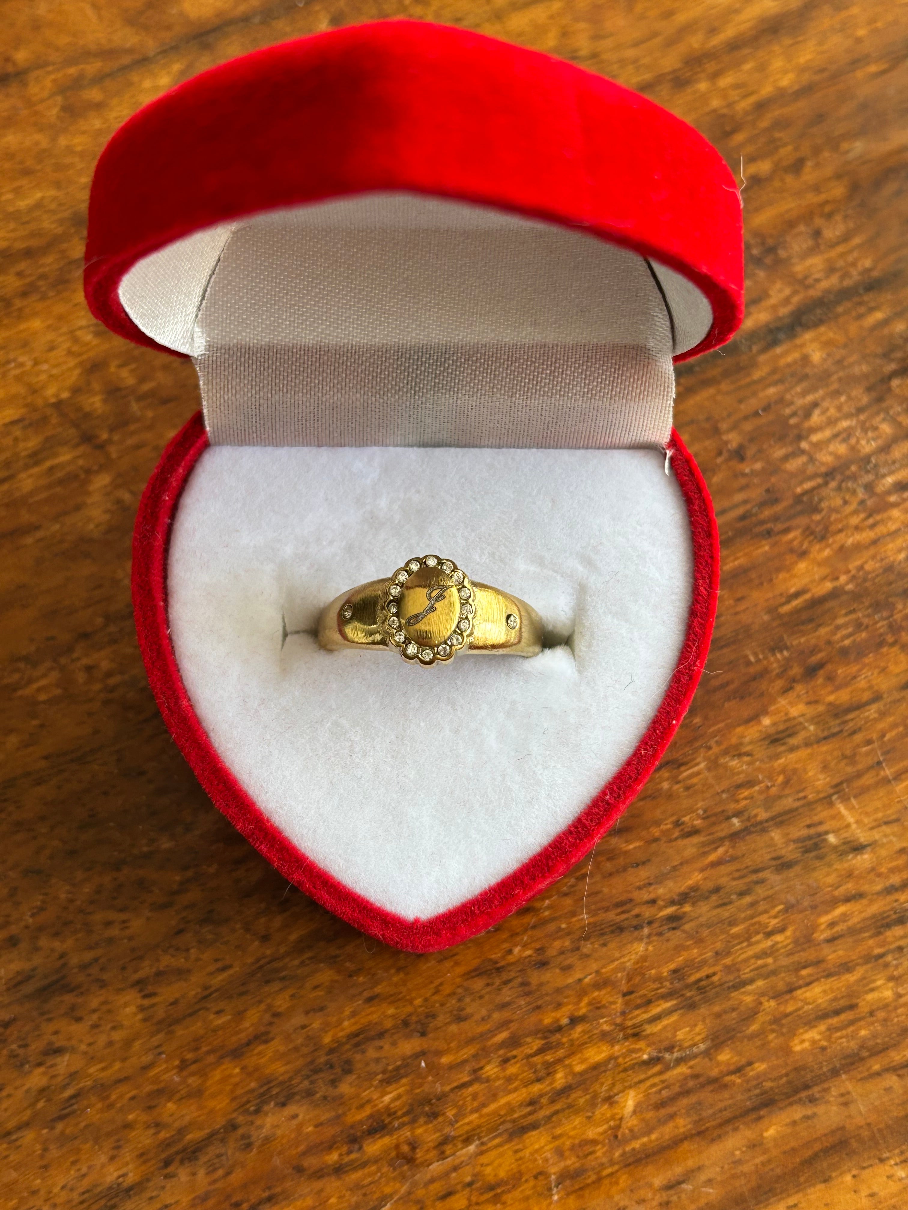 Aphrodite ring