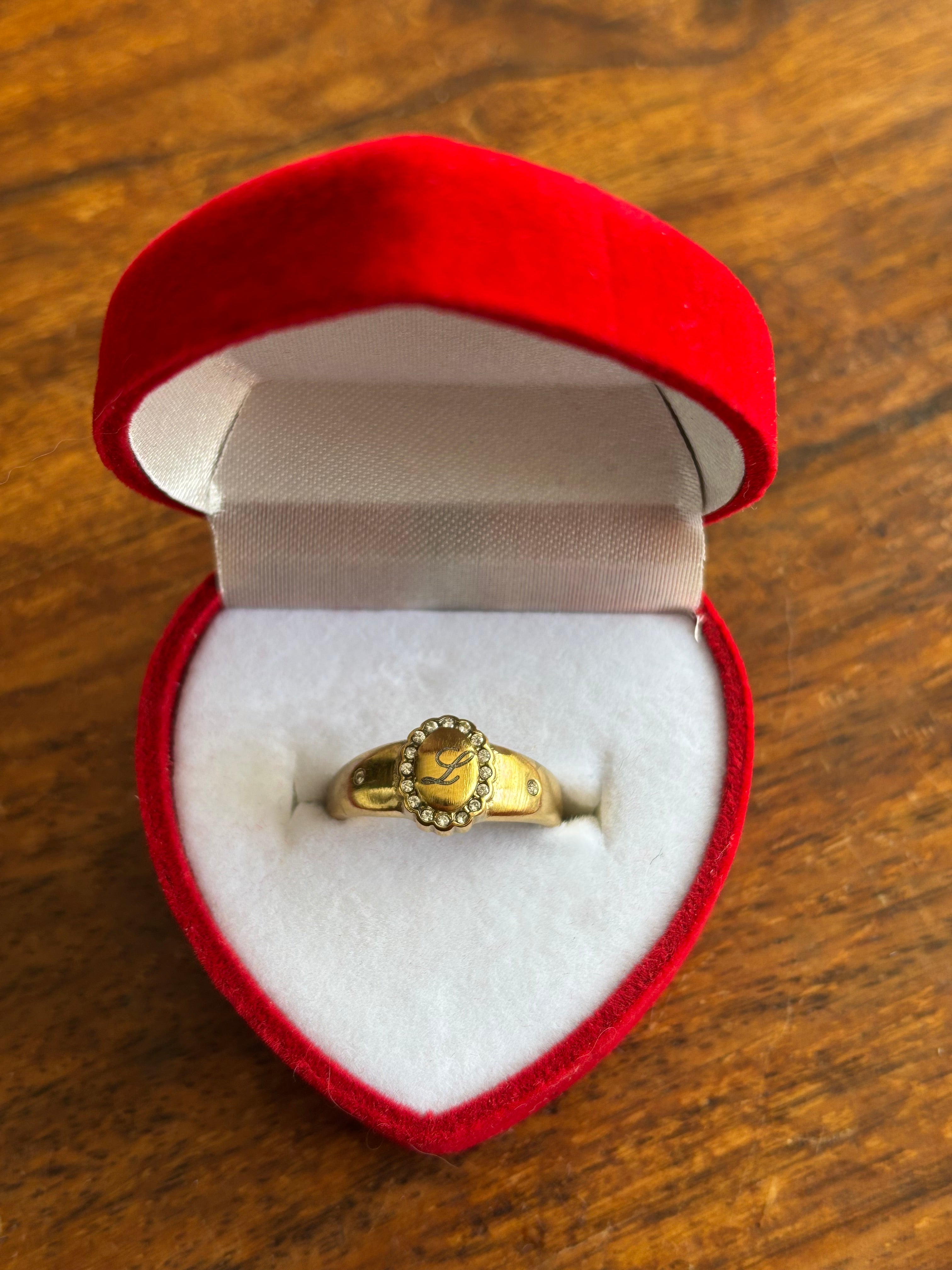 Aphrodite ring