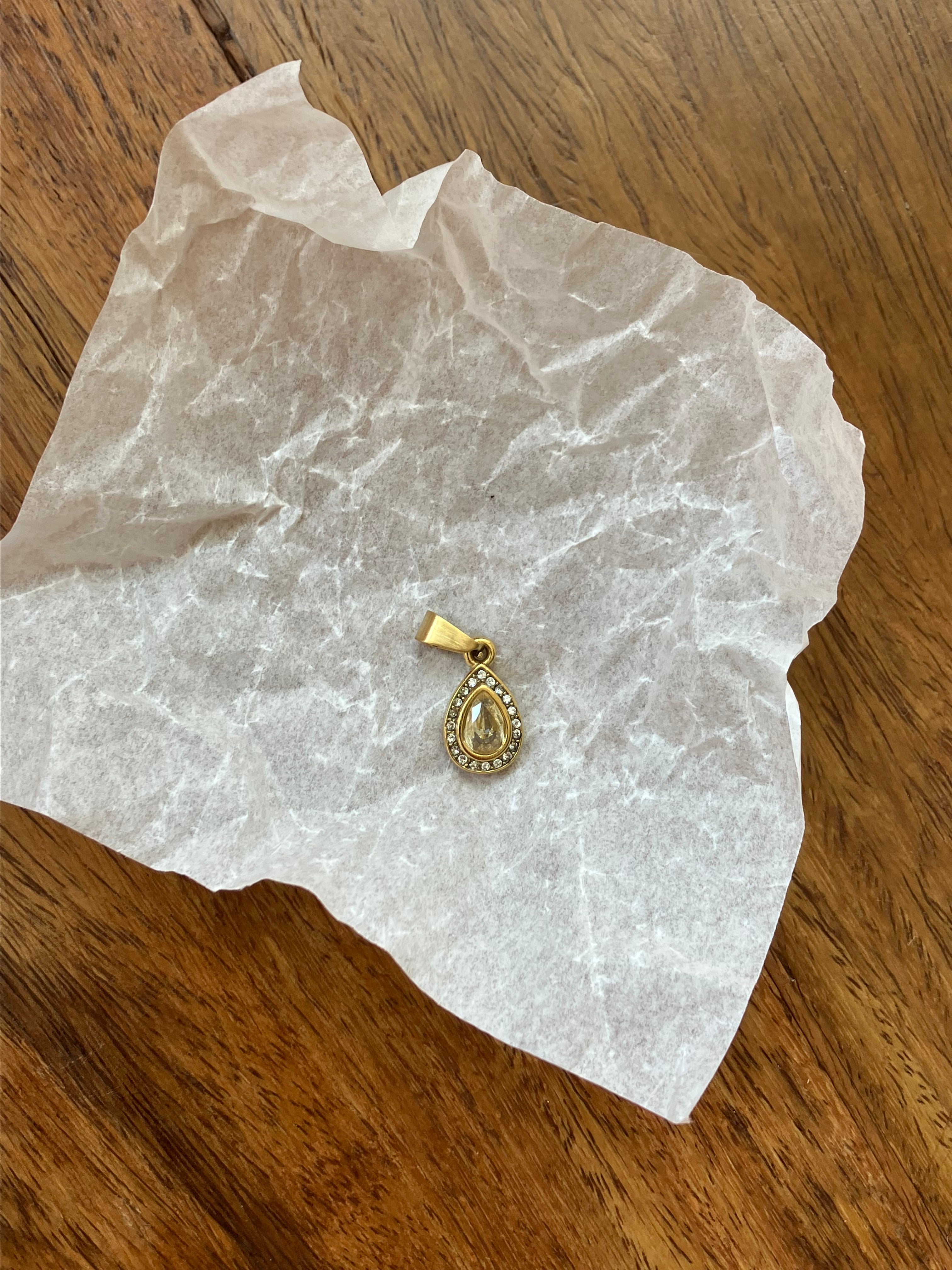 Drop Charm