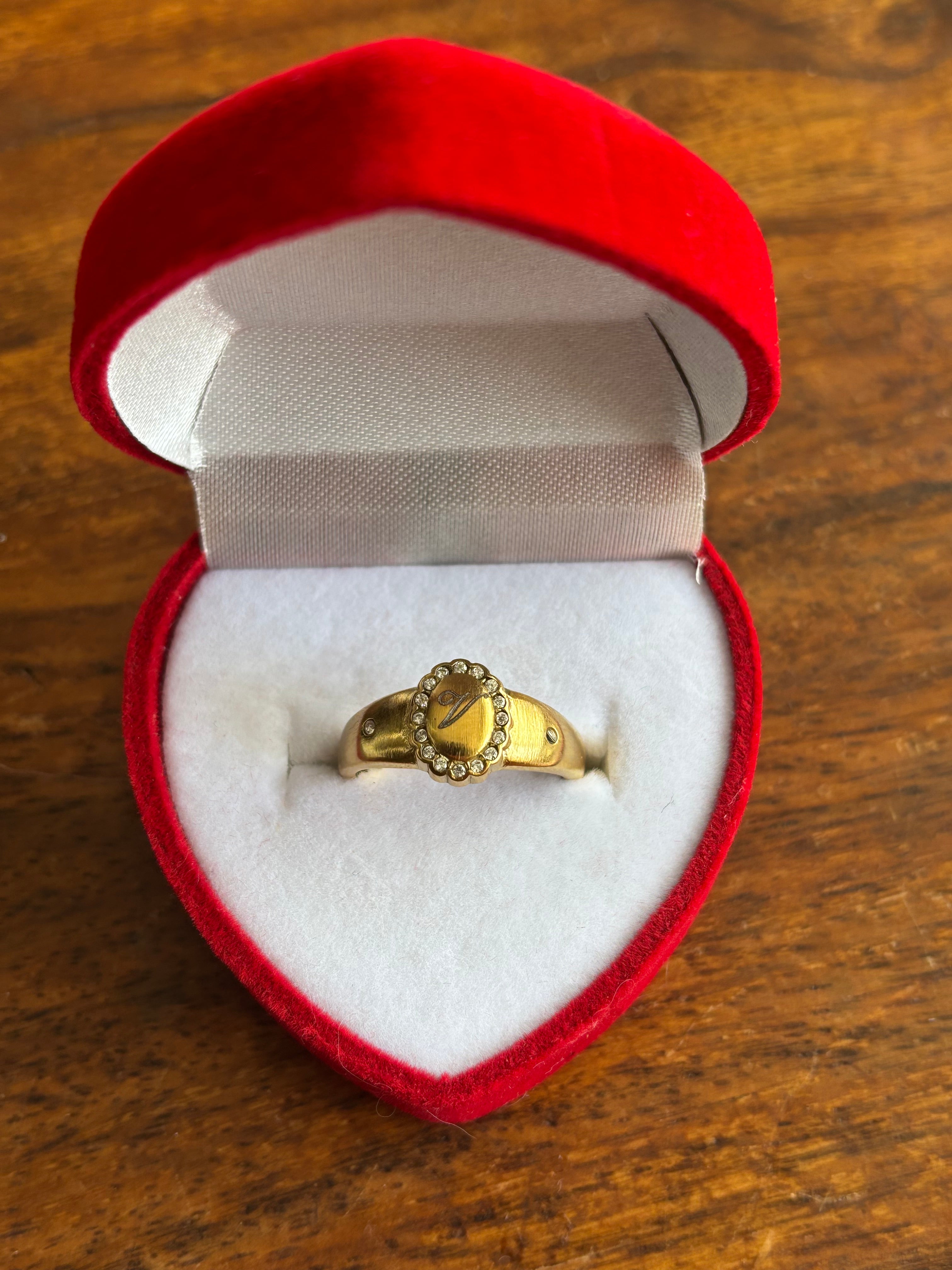 Aphrodite ring